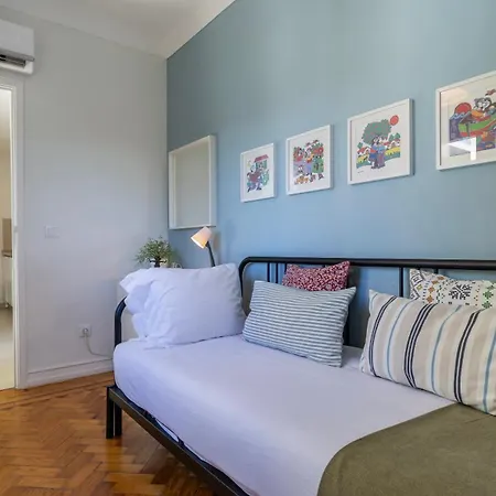 Apartman Belem 3Br With Balcony By Lovelystay *