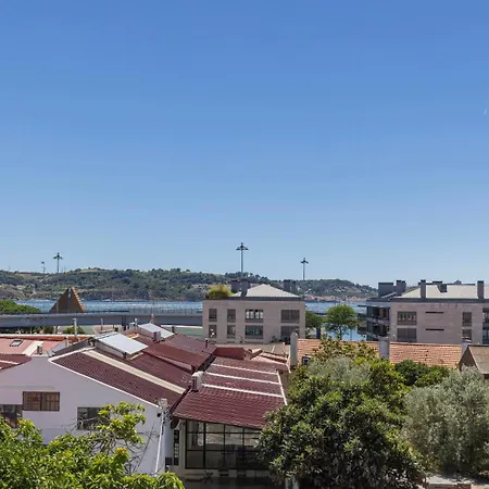 Charming Belem 3bdr By Lovelystay Apartment *