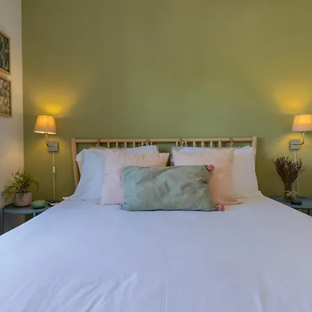 Belem 3Br With Balcony By Lovelystay *
