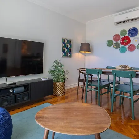 Belem 3Br With Balcony By Lovelystay